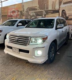 تويوتا لاندكروزر